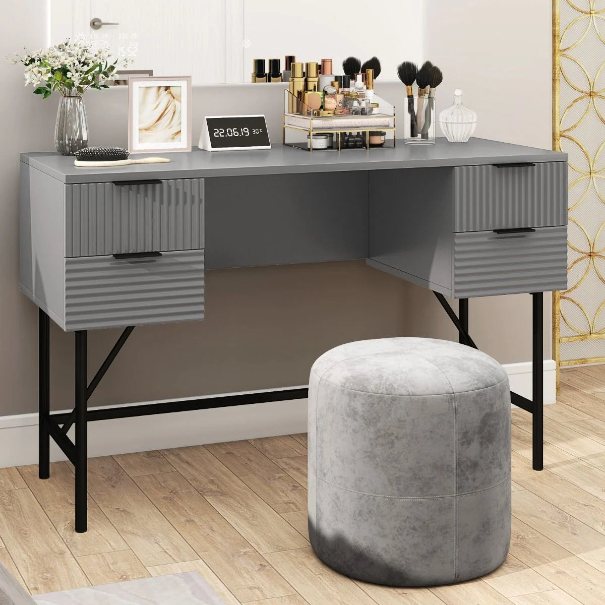 Modern Computer Desk with 4 Drawers and Storage