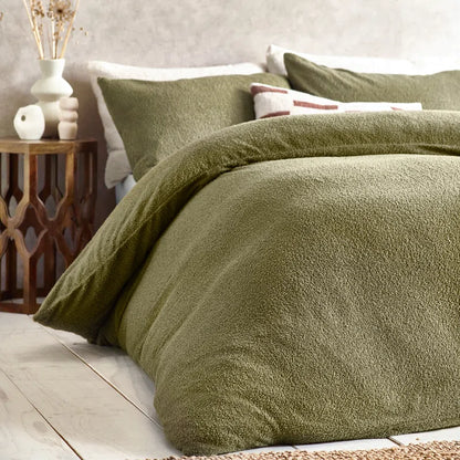 Modris Polyester Solid Colour Duvet Cover Set with Pillowcases